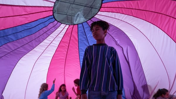 I Saw the TV Glow (2024, Schoenbrun)